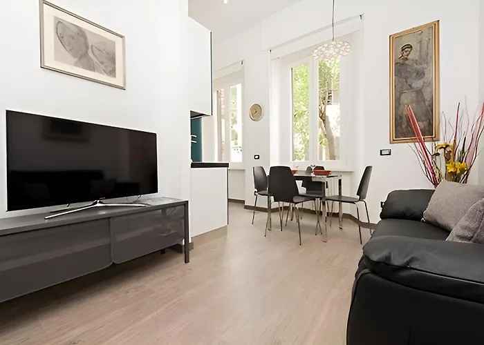 Ungaretti Vatican Apartment